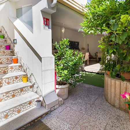 ベッド・アンド・ブレックファスト V&v & Breakfast