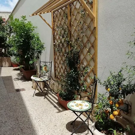 Bed & Breakfast V&v & Breakfast 4*