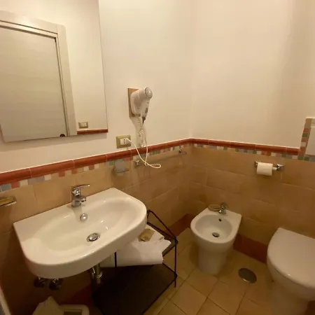 Nocleg ze śniadaniem V&v & Breakfast 4*